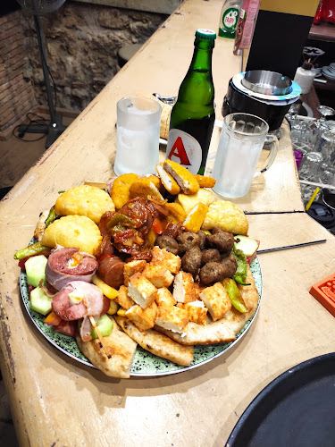 Opinii despre Apopsi în Ανδραβίδα - Γαστρονομία και φιλοξενία