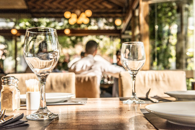 Χατζηγιάννη Μέξη 8 και, Κων/νου Βεντήρη 9, Αθήνα 115 28