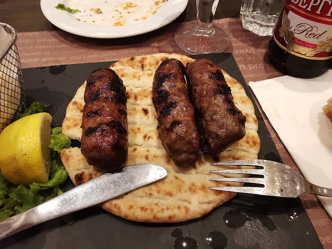 Έξι Βρύσες - Πολύγυρος