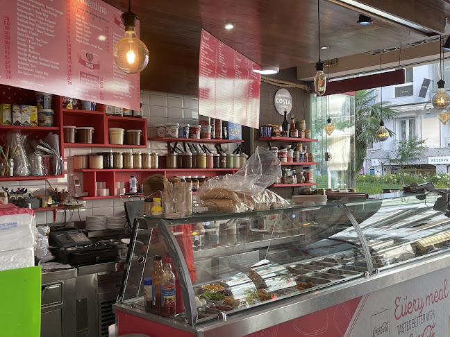 Comentarii opinii despre Valentino Κρέπα