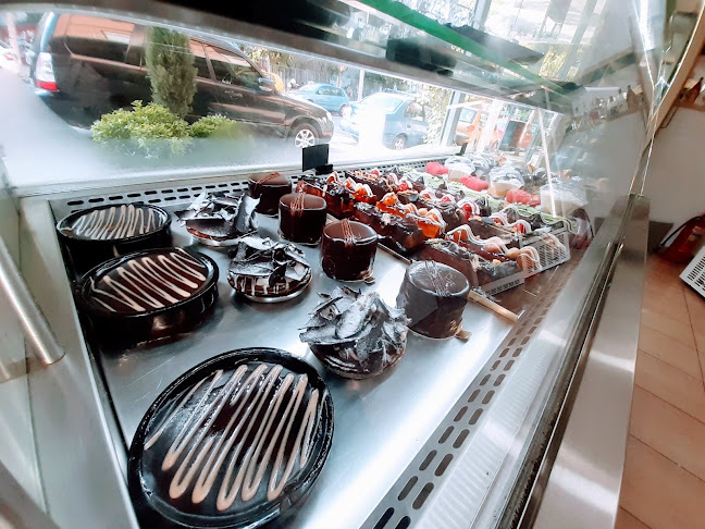 Opinii despre Fouet bakery-patisserie-coffee în Θεσσαλονίκη - Γαστρονομία και φιλοξενία