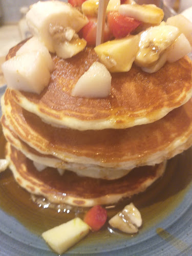 Κομνηνάκη 7, Μυτιλήνη 811 00