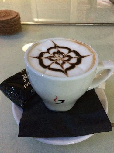 Comentarii opinii despre Skybar coffee & more