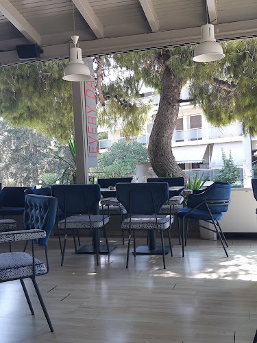 Every Day Cafe - Βάρη