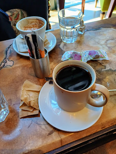 Opinii despre Urban în Ζωγράφου - Γαστρονομία και φιλοξενία