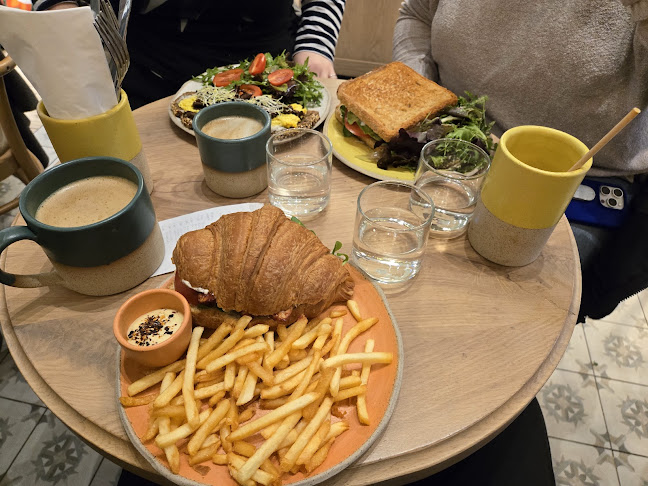 Holy Llama - Αθήνα