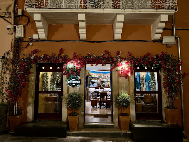 Comentarii opinii despre Πέτρινο Cafe