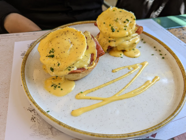 Belle Amie - Πειραιάς