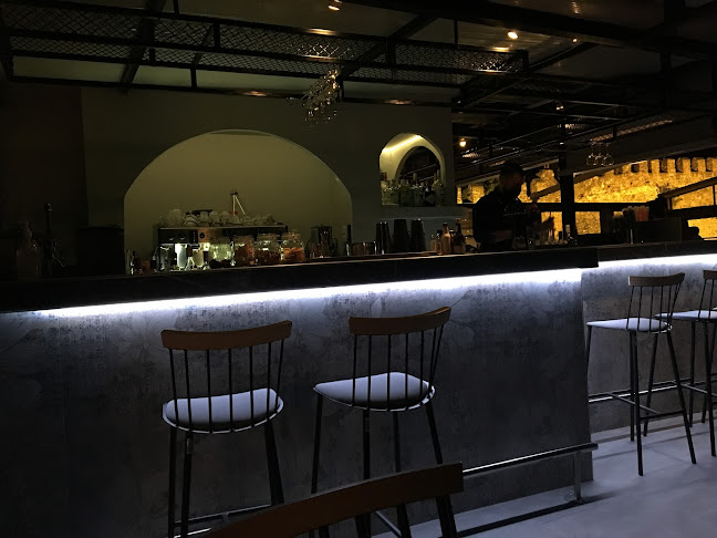 Castra Τerrace Βar - Γαστρονομία και φιλοξενία