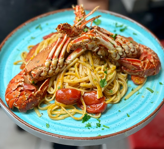 Hellinikon - Traditional Fish Tavern with Live Music | Skiathos - Σκιάθος