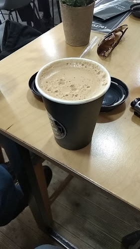 Comentarii opinii despre The coffee store 3