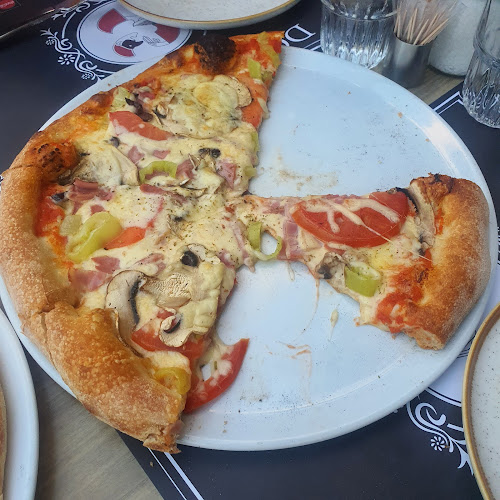 Opinii despre Don Quijote în Ασπροβάλτα - Γαστρονομία και φιλοξενία