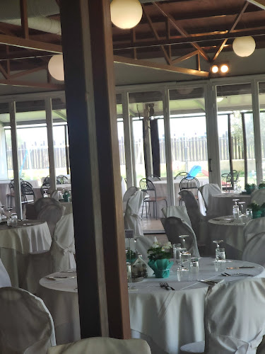 Opinii despre liogerma moments în Γιάννουλη - Γαστρονομία και φιλοξενία