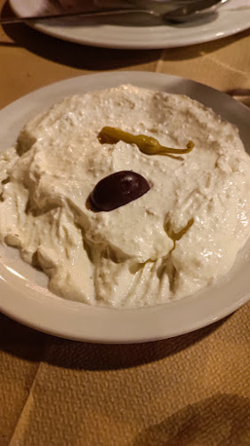 Tavern "To Filaraki" - Γαστρονομία και φιλοξενία