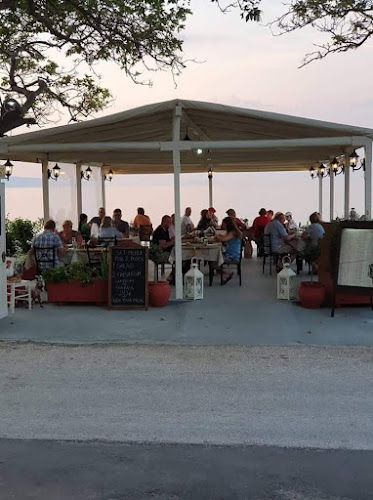 Ithakis, Κεφαλονιά 280 82