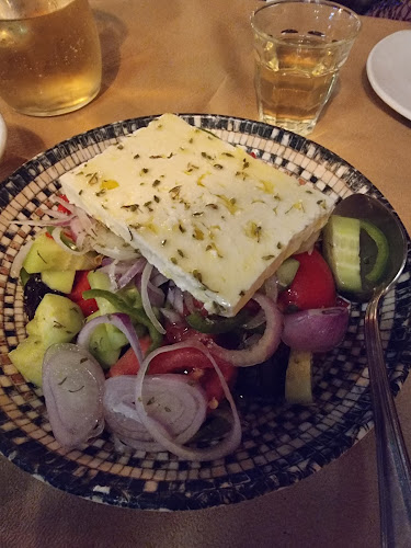 Πλατεία 8ης Μαϊου, Νέο Καρλόβασι 832 00