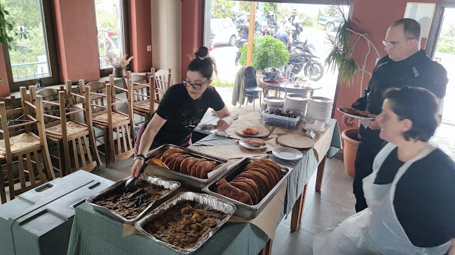 Ανεμοδαρμένο Διάσελο - Πλάτανος