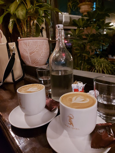 Upupa Epops - The bar