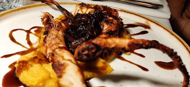 Αδριανού 68, Αθήνα 105 56