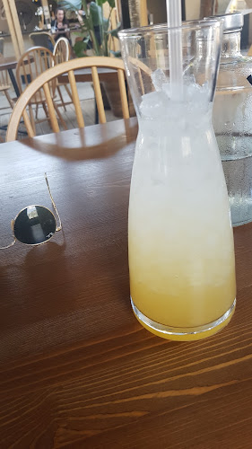 Comentarii opinii despre EGO ALL DAY BAR