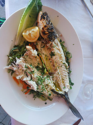 Boukari Beach - Γαστρονομία και φιλοξενία