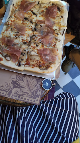 Αλκμήνης 7, Αθήνα 118 54