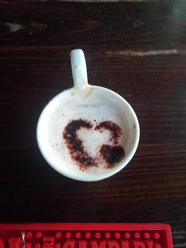 ΙΑΝΟΣ - Γαστρονομία και φιλοξενία