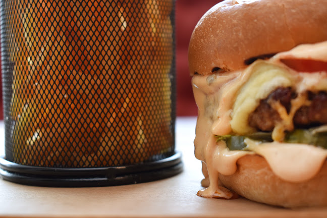 Los Tsiadiyas - Γαστρονομία και φιλοξενία