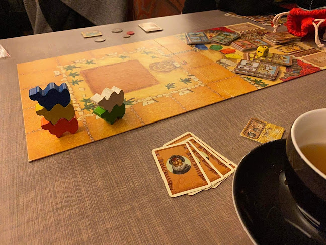 Comentarii opinii despre PLAyCE