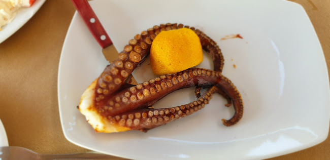 ΛΟΥΗΣ - Γαστρονομία και φιλοξενία