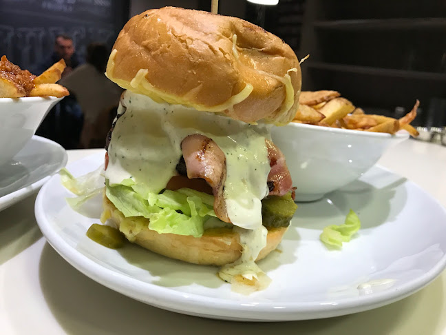 Juicy Grill Athens - Χολαργός