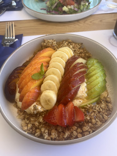 Decimo Coffee & Brunch