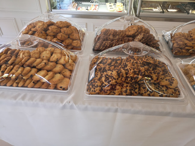 Αρτοποιεία Λωλης Lolis Bakery Tsoukalades - Γαστρονομία και φιλοξενία