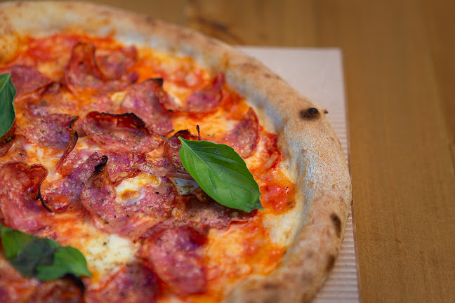 What The Food - Γαστρονομία και φιλοξενία