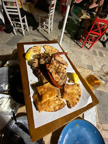 Comentarii opinii despre Μεζεδοπωλείο Σχολαρχείο