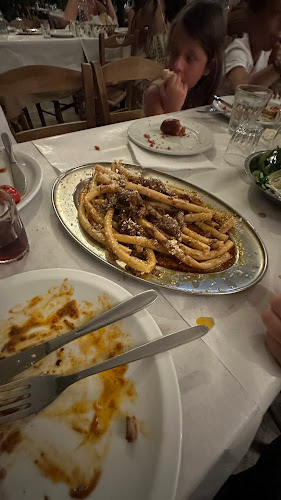 ΤΡΥΠΑΣ - Γαστρονομία και φιλοξενία