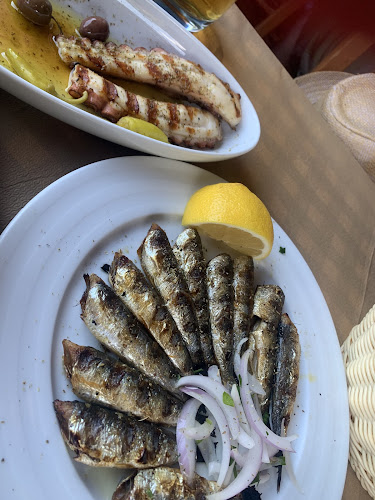 Tavern "To Filaraki"