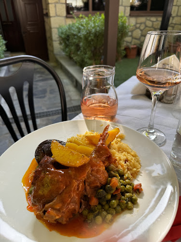 Restaurant Meteora Gkertsou Family - Γαστρονομία και φιλοξενία