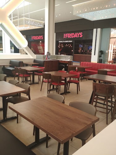 Comentarii opinii despre TGI Fridays Golden Hall