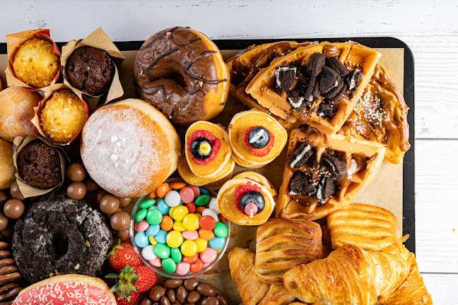 Mr & Mrs Cream - Παλαιό Φάληρο