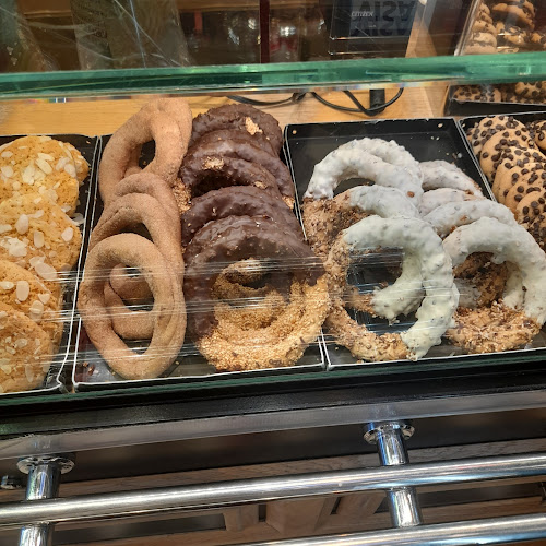 Opinii despre Αττικά Αρτοποιεία în Πειραιάς - Γαστρονομία και φιλοξενία