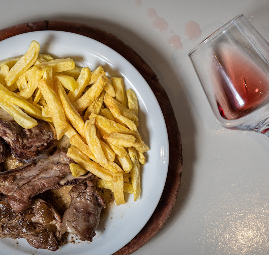 Το Δίχαλο Χανιά