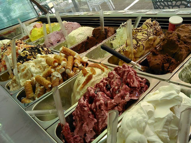 Opinii despre Μια Γλυκιά Ιστορία în Παλαιό Φάληρο - Γαστρονομία και φιλοξενία