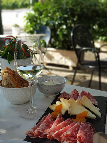 Comentarii opinii despre Rica Riccardi