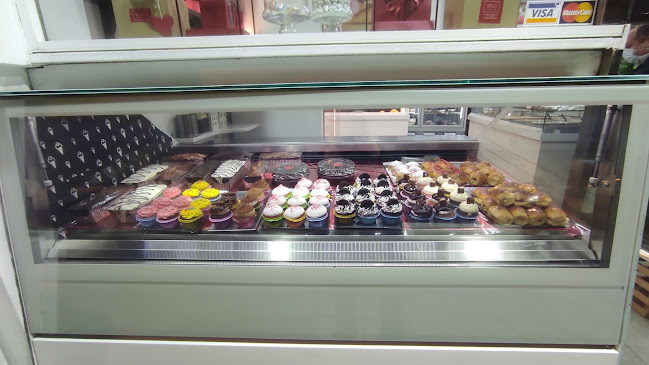 Φίνο - Γαστρονομία και φιλοξενία