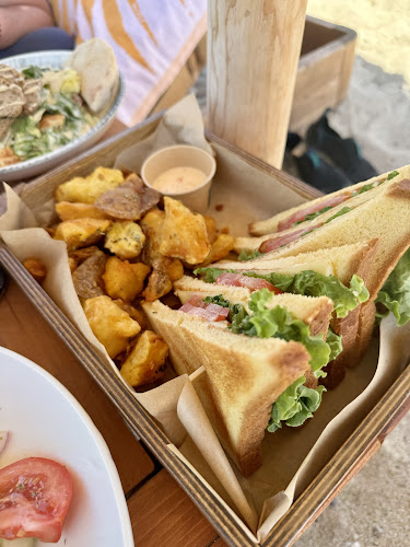 Eldoris Restaurant Beach bar