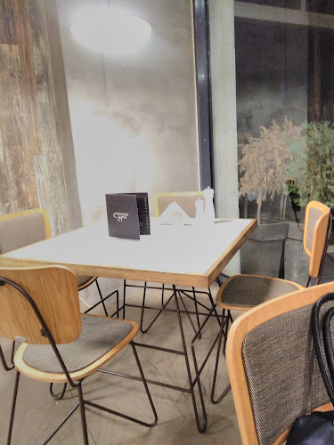 Capri Nuovo Πεύκα - Πεύκα