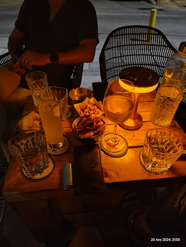 Comentarii opinii despre EGOISTA Cafe Bar