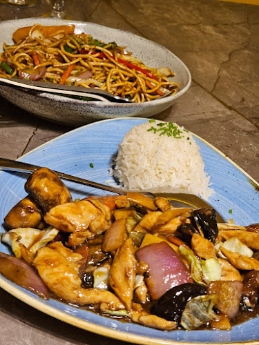 Opinii despre BONZAI Asian Restaurant în Ιωάννινα - Γαστρονομία και φιλοξενία