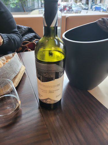 Seawolf Athens Restaurant